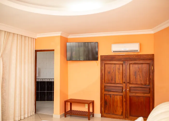 Victory Hotel & Restaurant Tulear