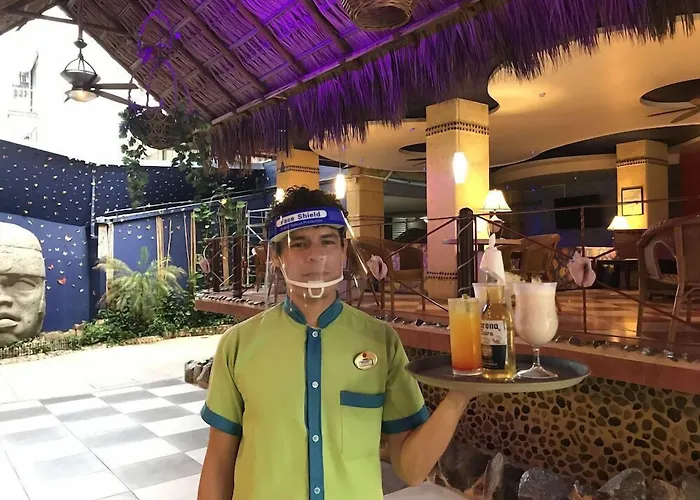 Hotel Club Del Sol Acapulco By Ng Hoteles