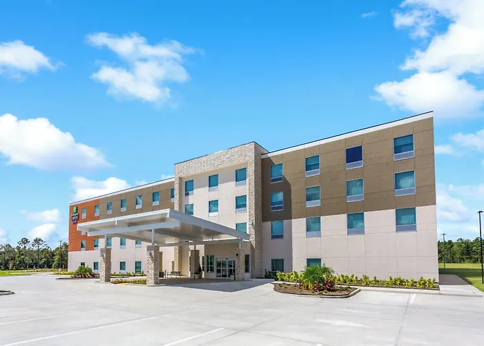 Holiday Inn Express & Suites Macclenny By Ihg