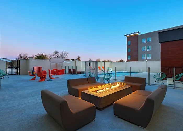Aloft By Marriott Waco Downtown