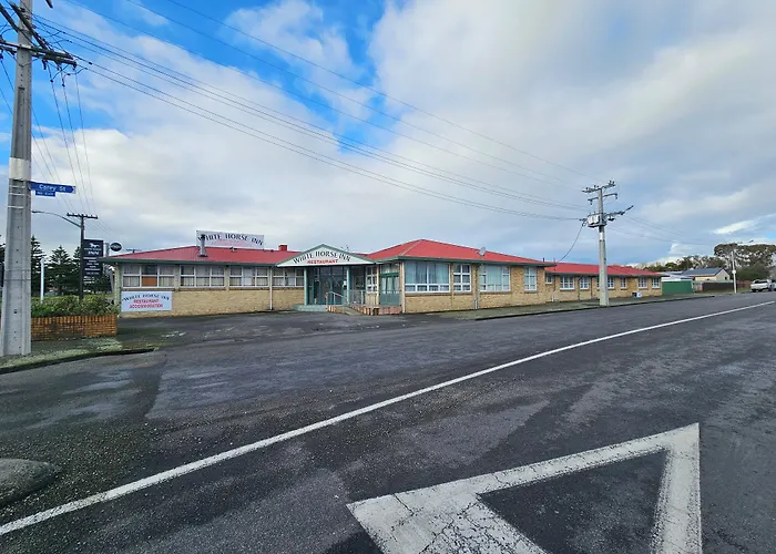 Whitehorse Inn