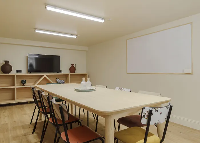 Hotel Prefecture - Entree Autonome, Reception En Ligne - Encore Mieux