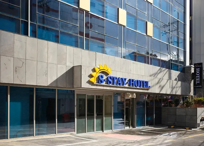 S Stay Hotel