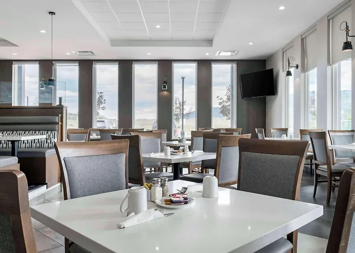 Best Western Premier Route 97 Vernon