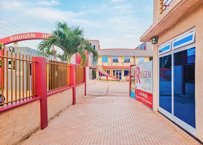 Rhogem Hotel