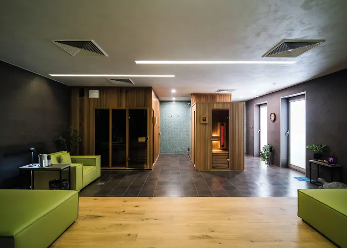 Mikado Hotel
