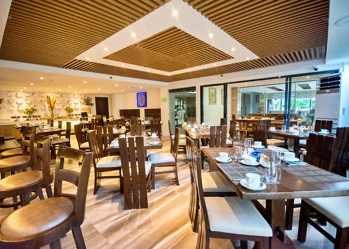 Commander Suites De Boracay