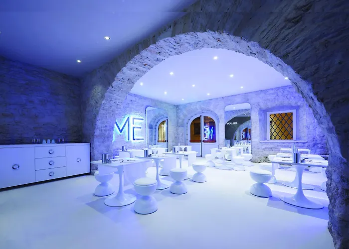 Youme Design Place Hotel