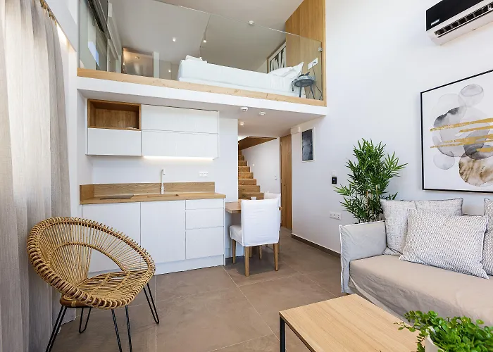 North Coast Seaside Suites