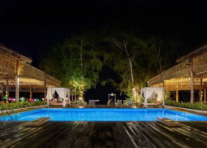 Eden Beach Resort