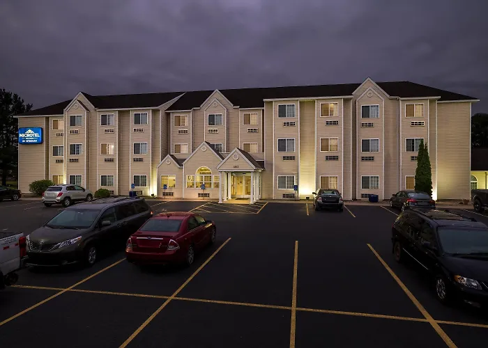 Microtel Inn & Suites By Wyndham Prairie Du Chien