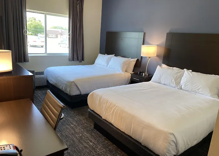 Cobblestone Inn & Suites - Forest City