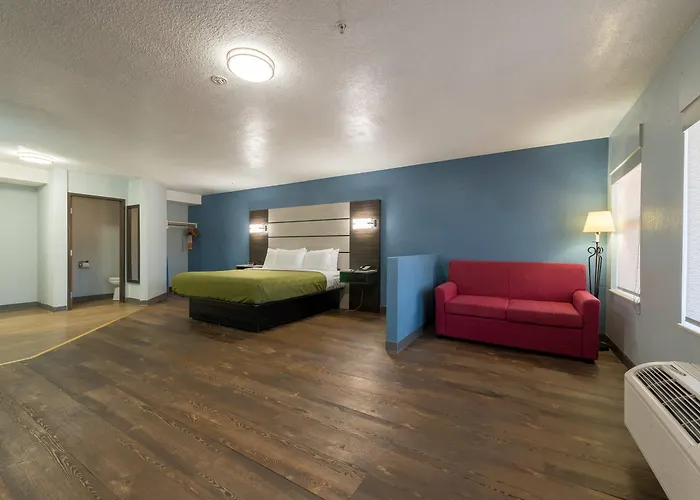 Quality Inn & Suites Manitou Springs At Pikes Peak Garden Of The Gods