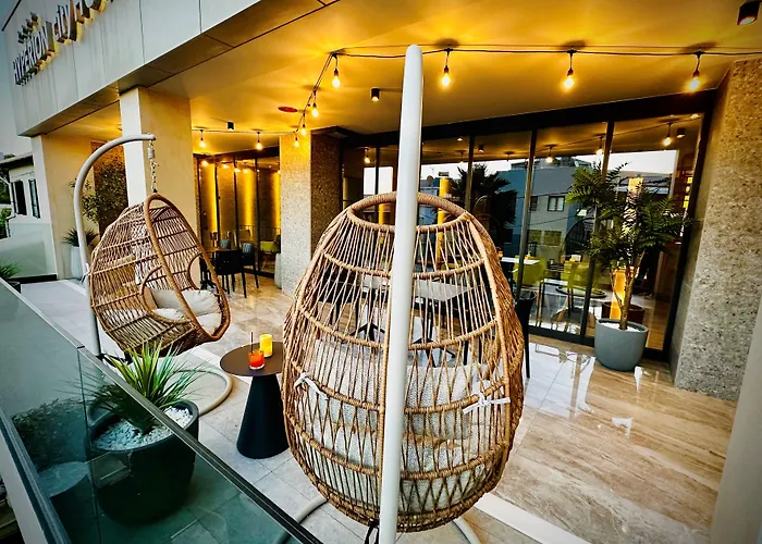 Hyperion City Hotel & Spa