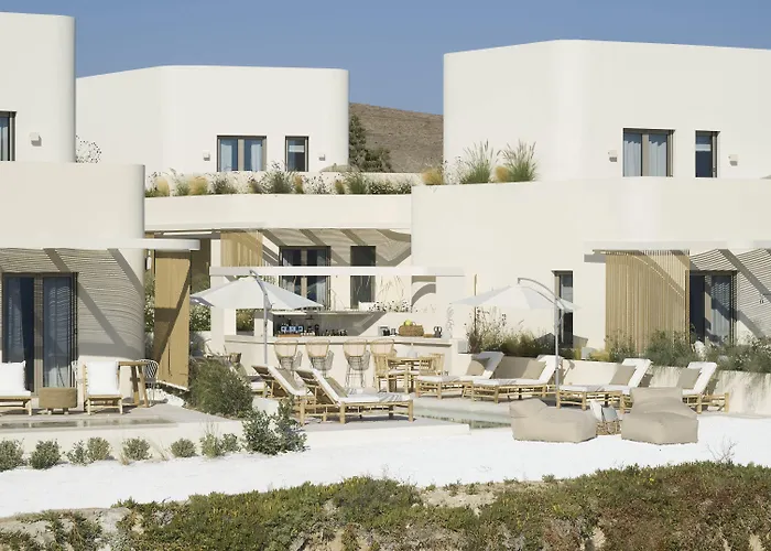 White Pebble Suites