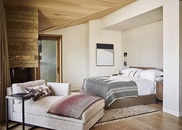 Caldera House