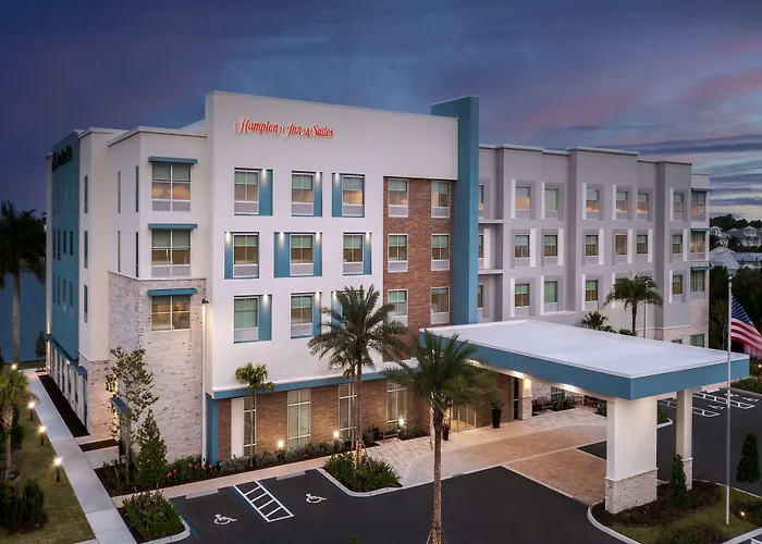Hampton Inn & Suites Naples South