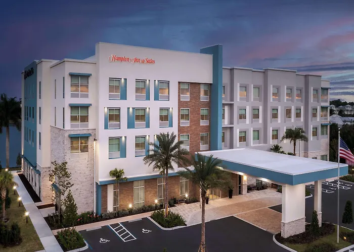 Hampton Inn & Suites Naples South