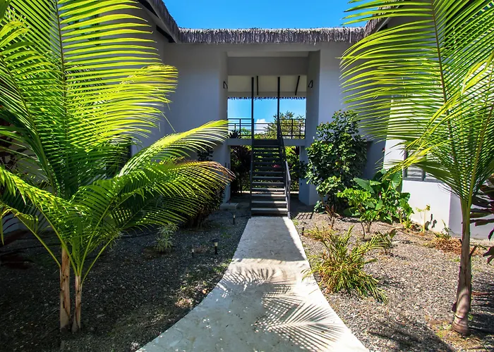 Yuli Hotel