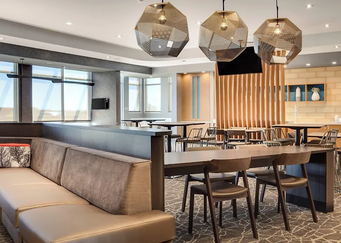 Springhill Suites By Marriott Ames