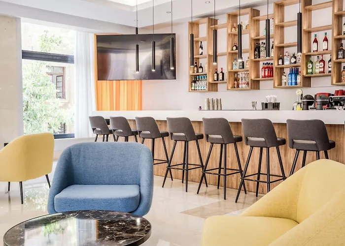 Island City Boutique Hotel