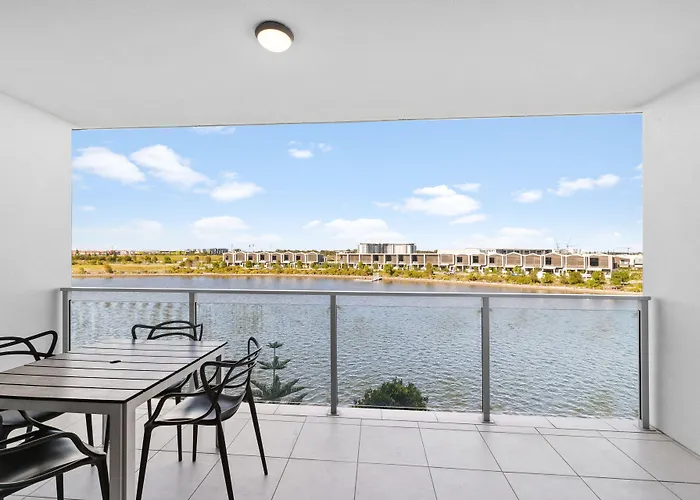 North Shore Oceanside Kawana