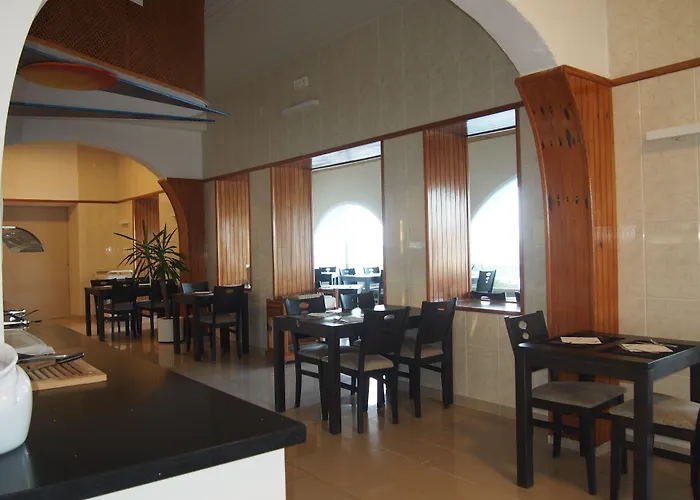 Hotel Roca Bella