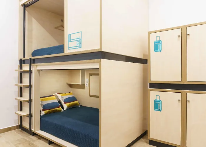 TAKE SURF Hostel Conil