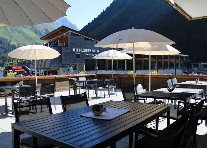 Hotel Zirbenhof
