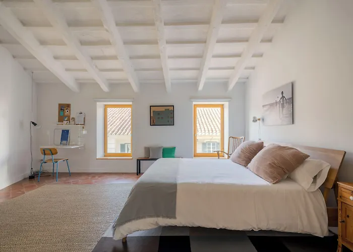 Hotel Hevresac Singular & Small
