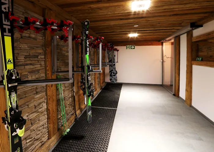 Amber Ski-In/Out Hotel & Spa