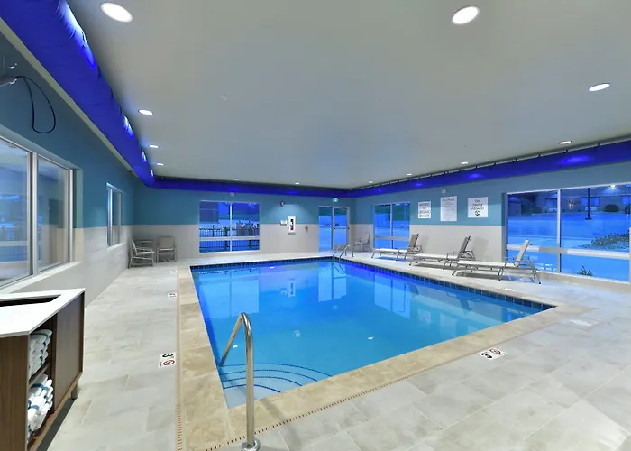 Holiday Inn Express & Suites - Millersburg By Ihg
