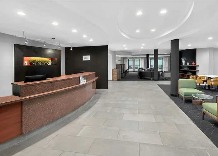 Courtyard By Marriott Albany