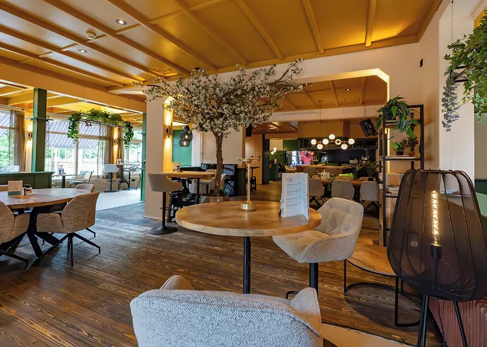 Hotel And Restaurant Van Saaze - Free Parking
