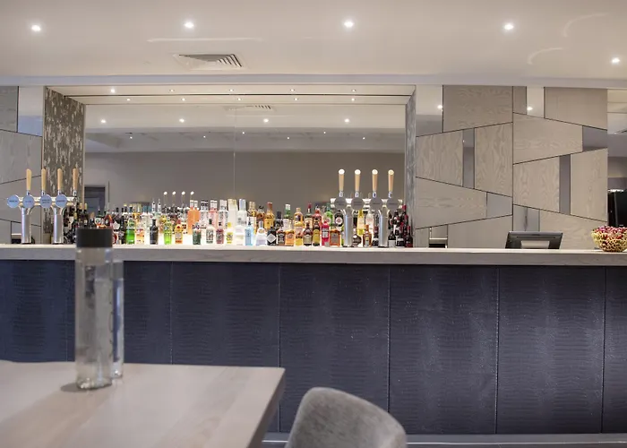 Boulevard Hotel