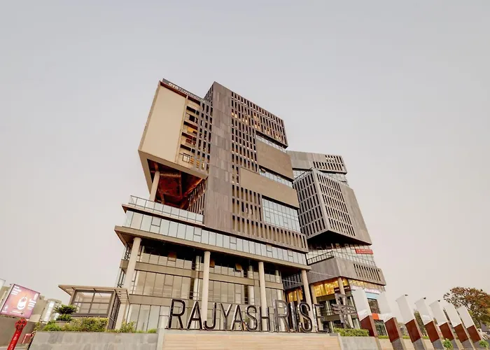 Townhouse Apmc Metro Station Formerly Rajyash Rise