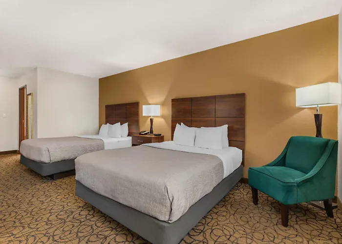 Quality Inn & Suites Manistique