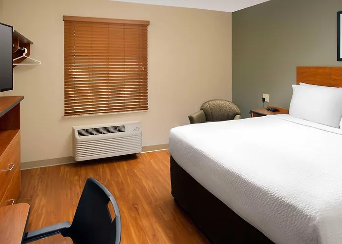 Woodspring Suites Chicago Romeoville
