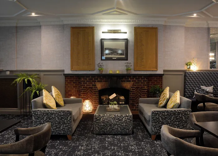 The Lodge At Kingswood