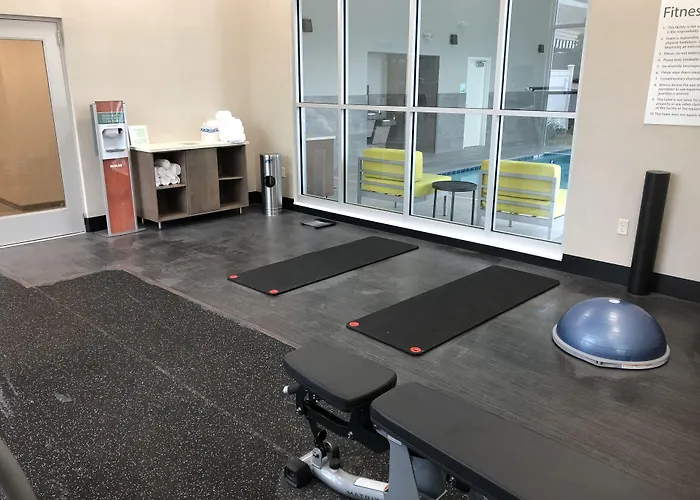 Holiday Inn & Suites Memphis Southeast-Germantown By Ihg