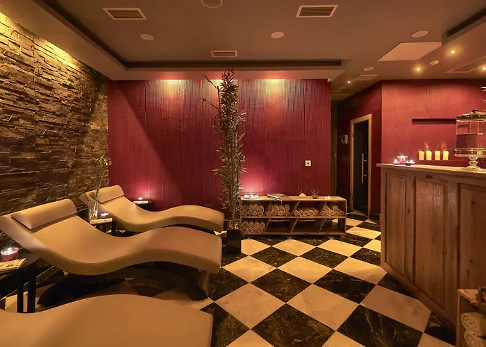 Alachi Hotel