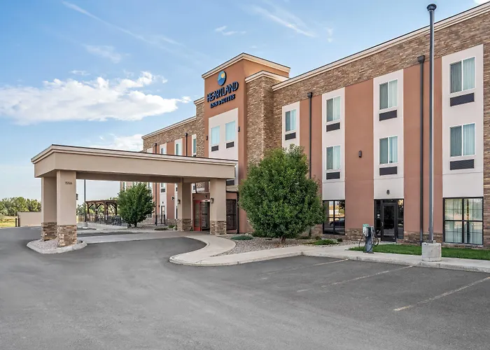 Heartland Inn And Suites
