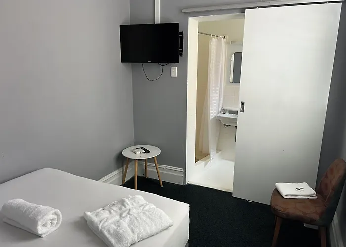 Swansea Hotel