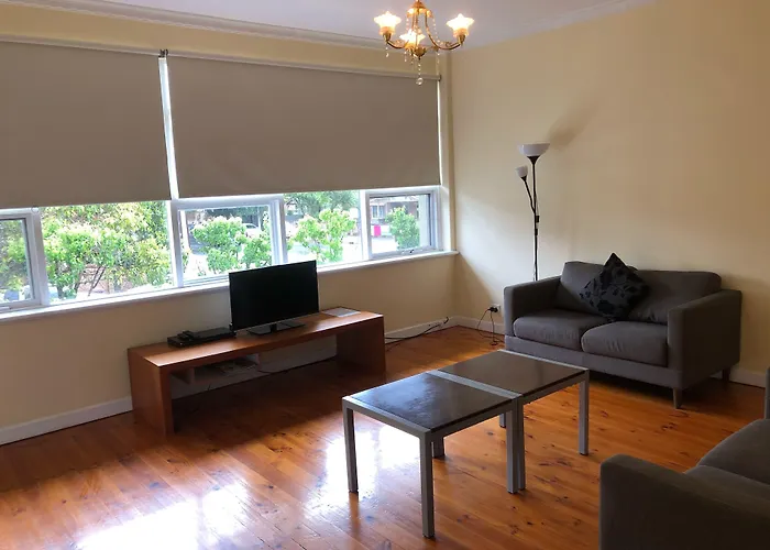 Glenelg Holiday Apartments-Ellis 200 Meters To The Beach Free Parking
