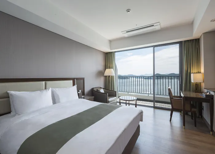 Stanford Hotel&Resort Tongyeong