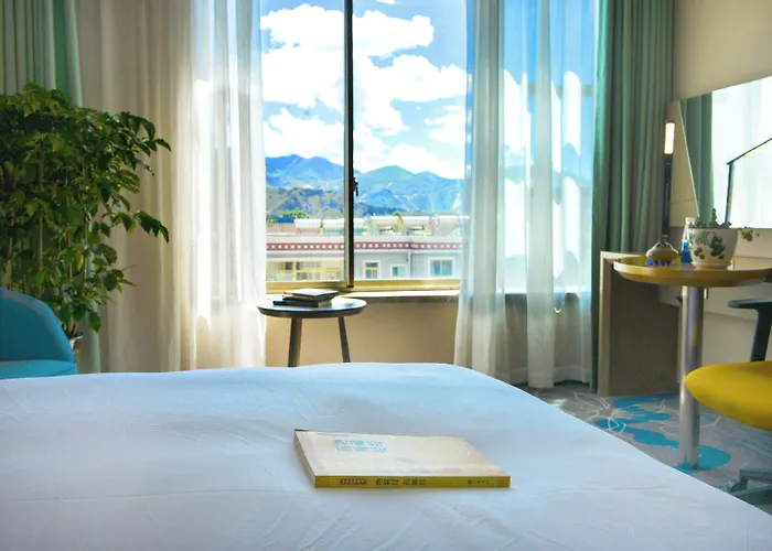Holiday Inn Express Lhasa Potala Palace By Ihg