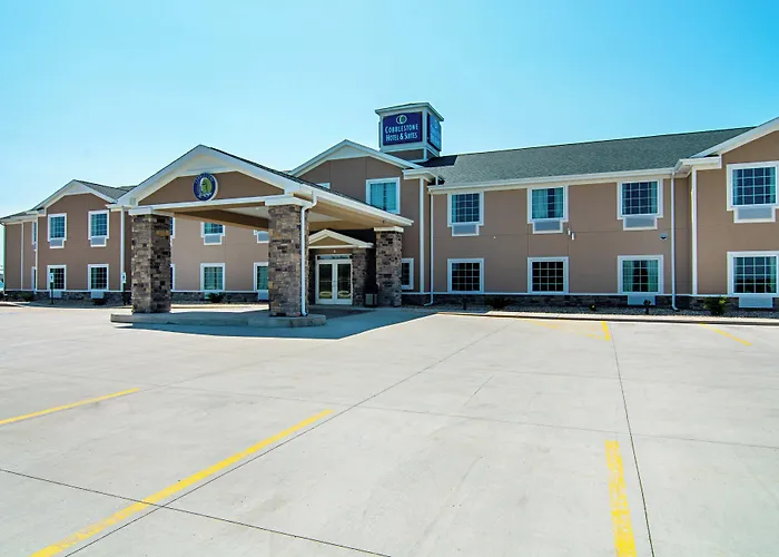 Cobblestone Hotel & Suites - Paxton