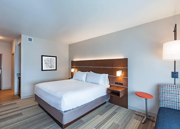 Holiday Inn Express And Suites Chanute By Ihg