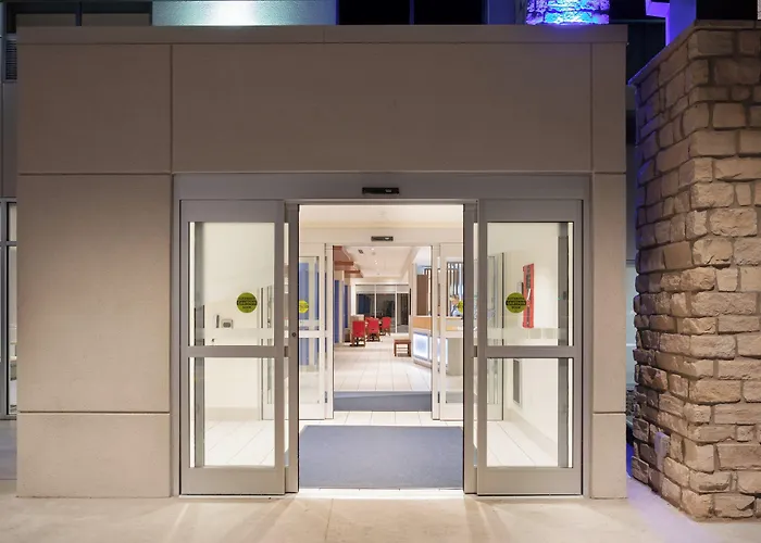 Holiday Inn Express & Suites - Sterling By Ihg