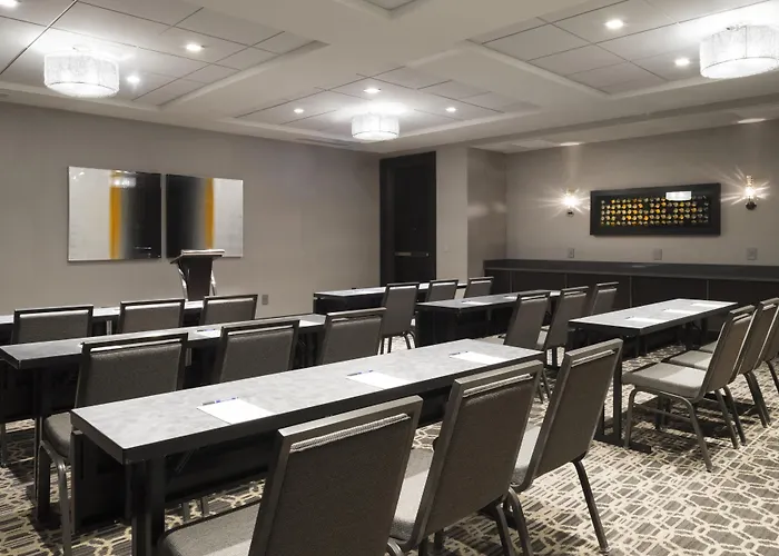 Hampton Inn & Suites Bridgewater, Nj